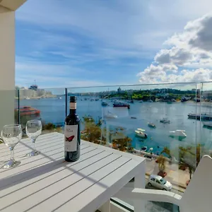 Superlative With Valletta And Harbour Views Sliema